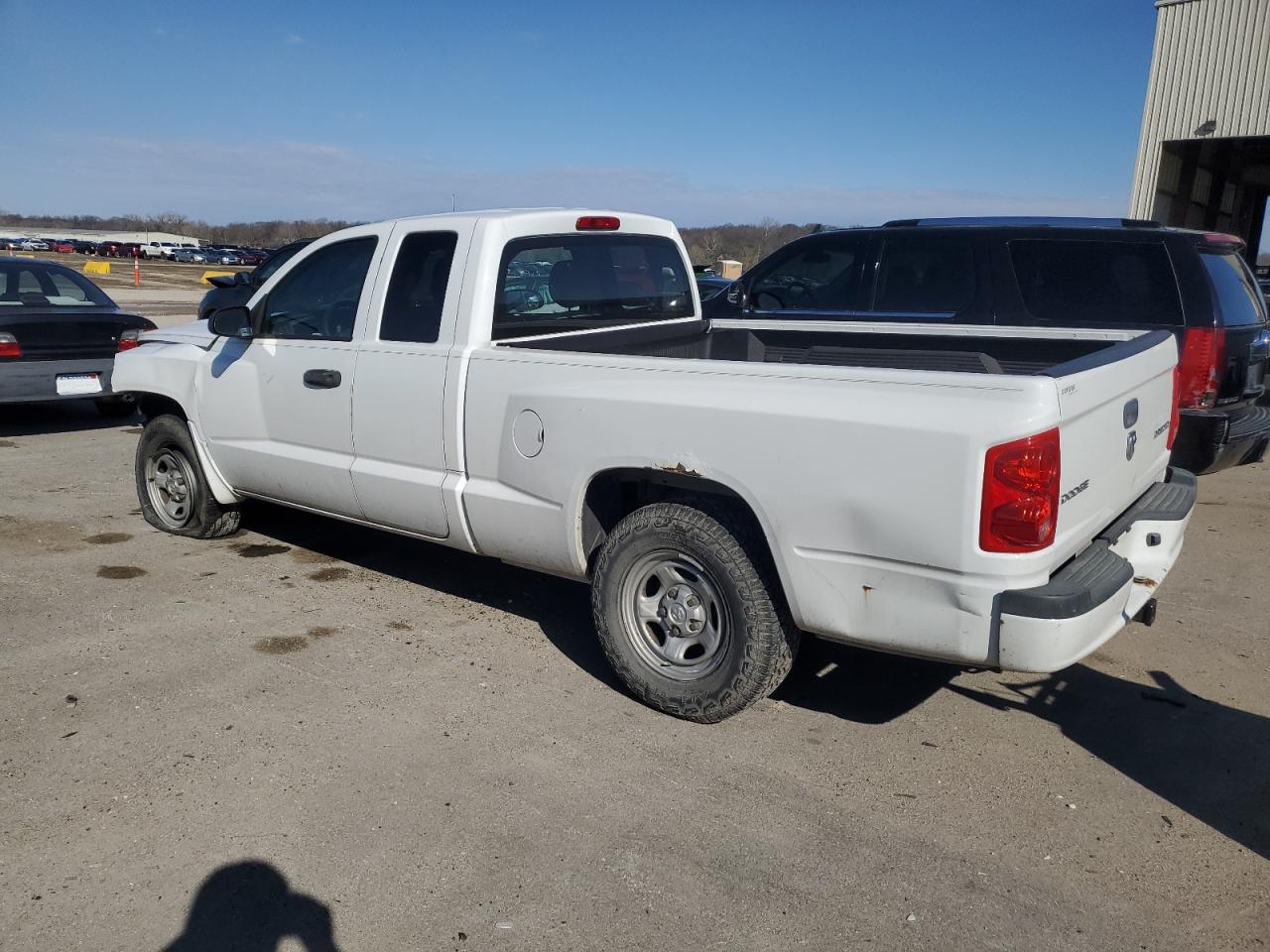 Photo 1 VIN: 1D7RE2BK0BS638443 - DODGE DAKOTA 