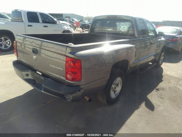 Photo 3 VIN: 1D7RE2BKXBS636313 - RAM DAKOTA 