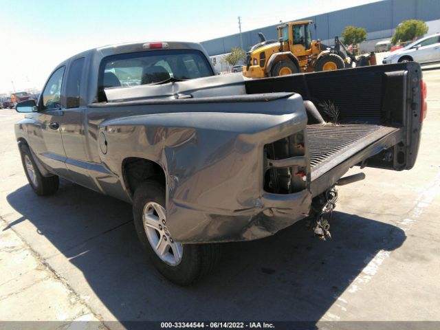 Photo 2 VIN: 1D7RE3BK9BS579138 - RAM DAKOTA 