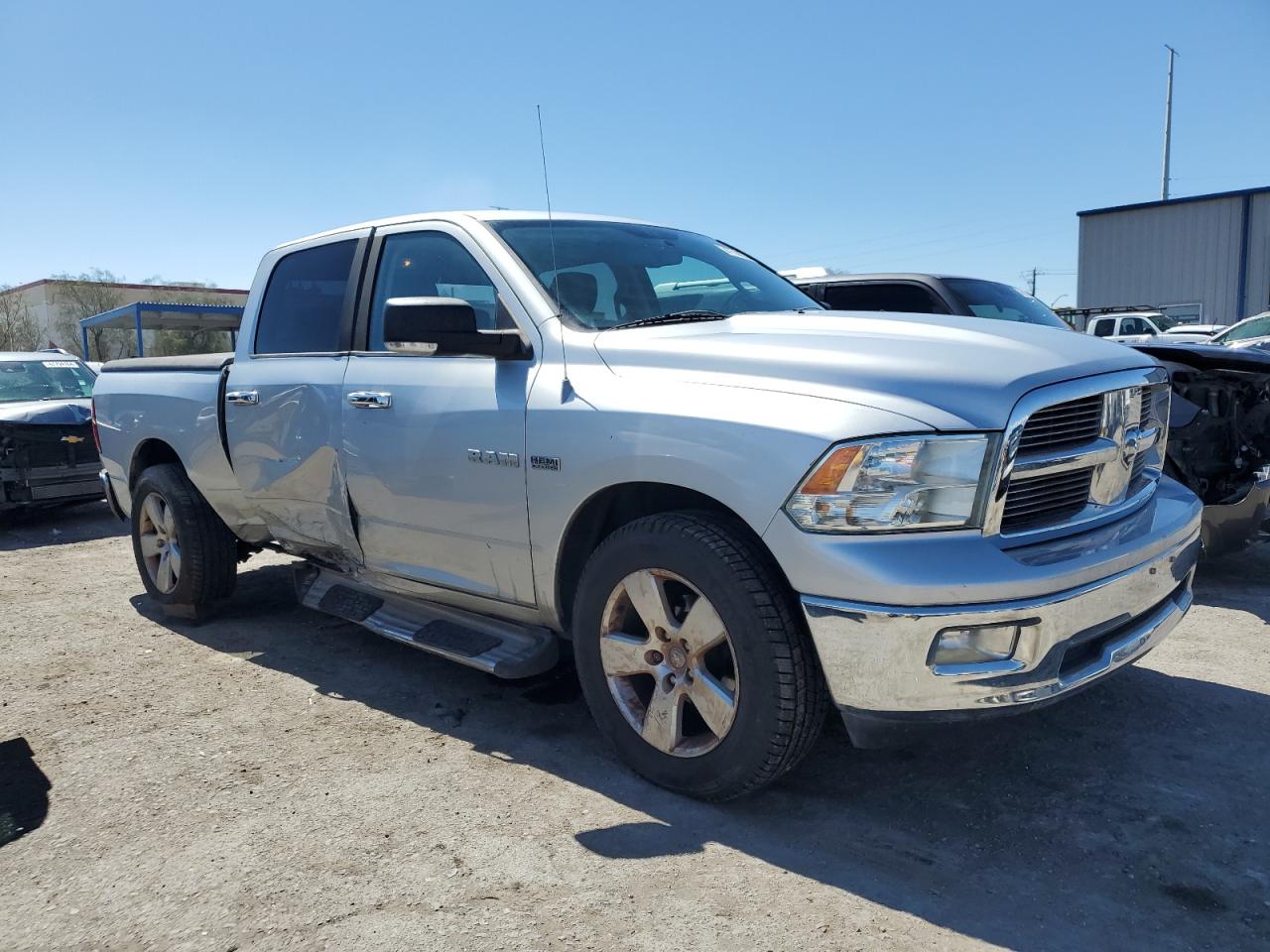 Photo 3 VIN: 1D7RV1CT2AS183529 - DODGE RAM 