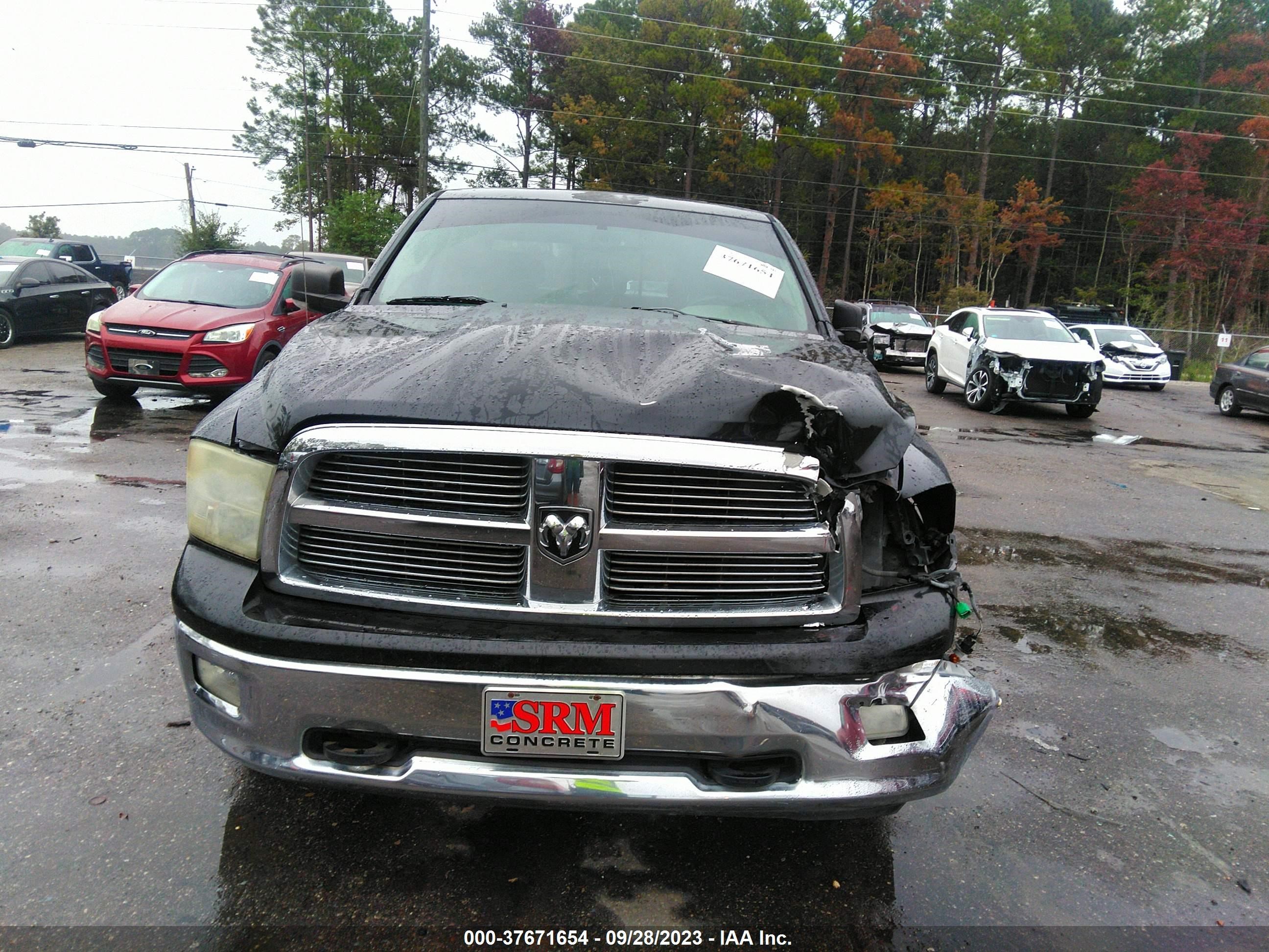 Photo 11 VIN: 1D7RV1CT2AS186530 - DODGE RAM 