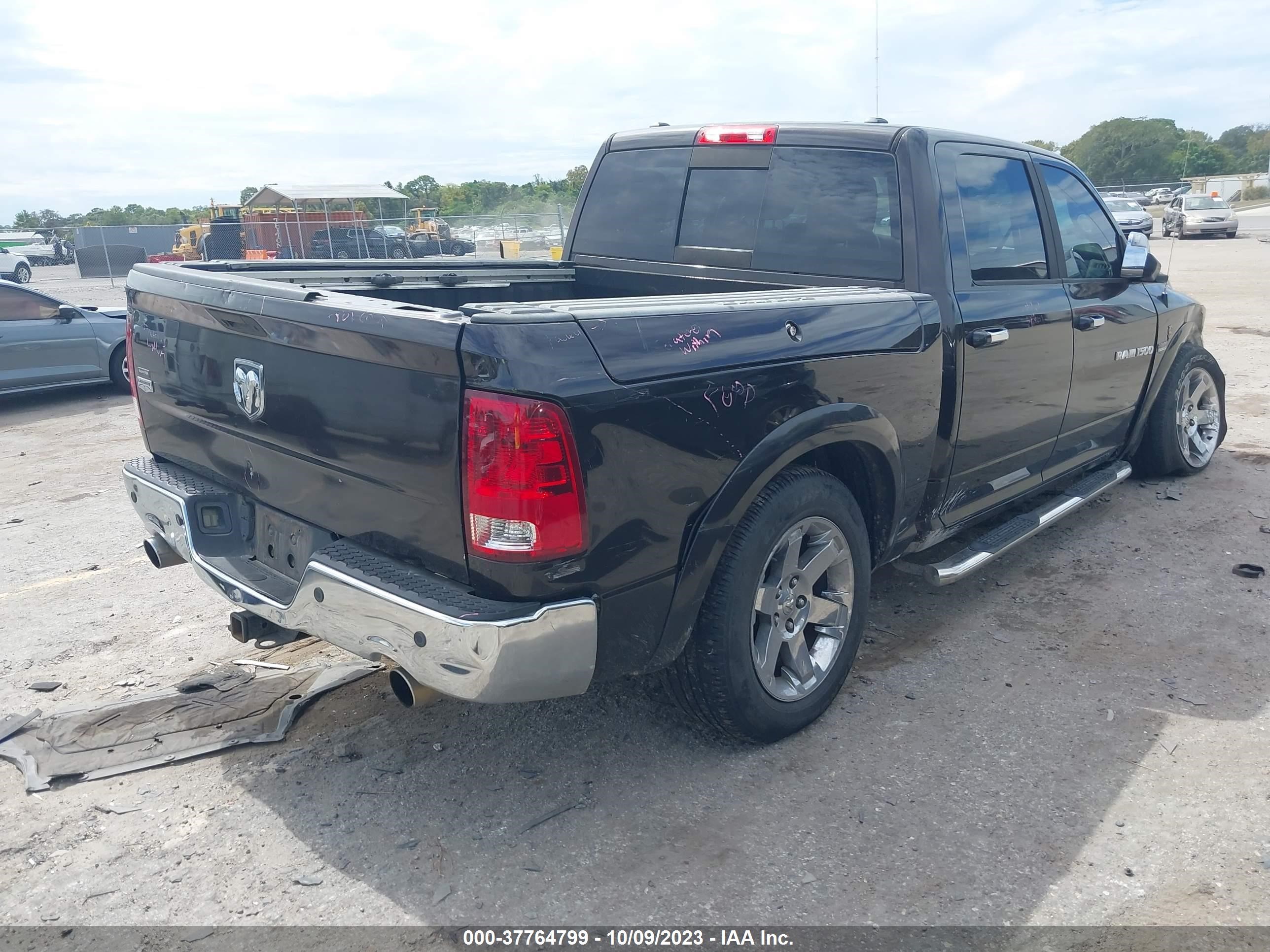 Photo 3 VIN: 1D7RV1CT3BS625929 - RAM 1500 