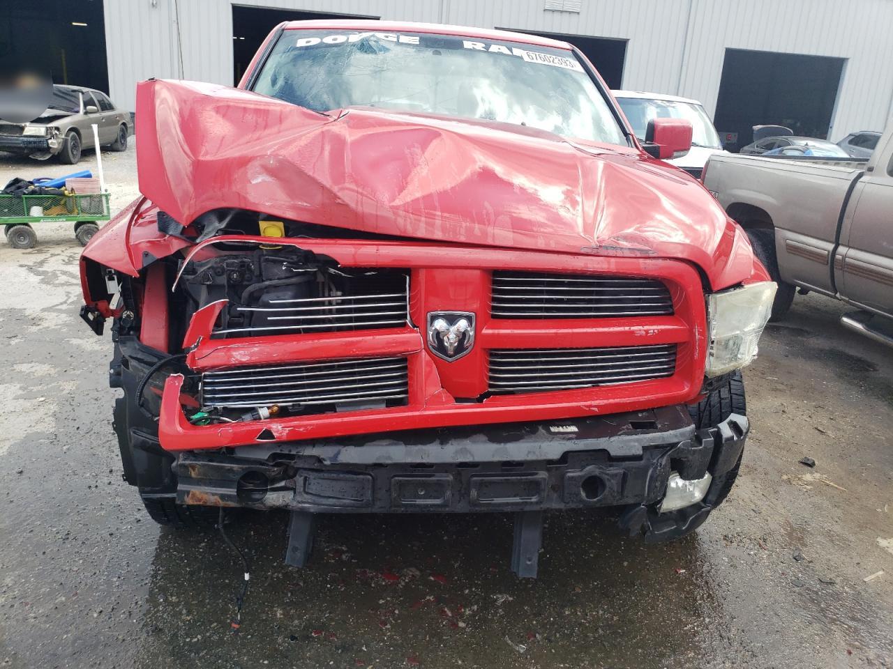 Photo 4 VIN: 1D7RV1CT4BS502253 - DODGE RAM 