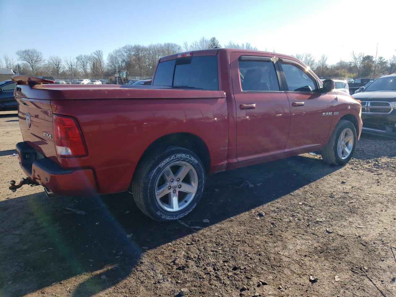 Photo 2 VIN: 1D7RV1CT6AS232103 - DODGE RAM 