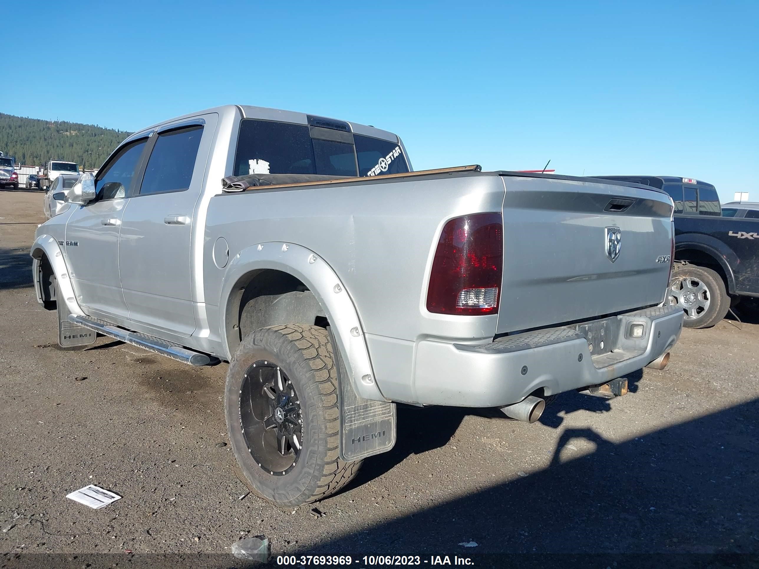 Photo 2 VIN: 1D7RV1CT7AS177161 - DODGE RAM 1500 