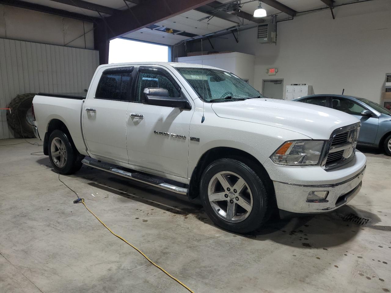 Photo 3 VIN: 1D7RV1CT7BS630549 - DODGE RAM 