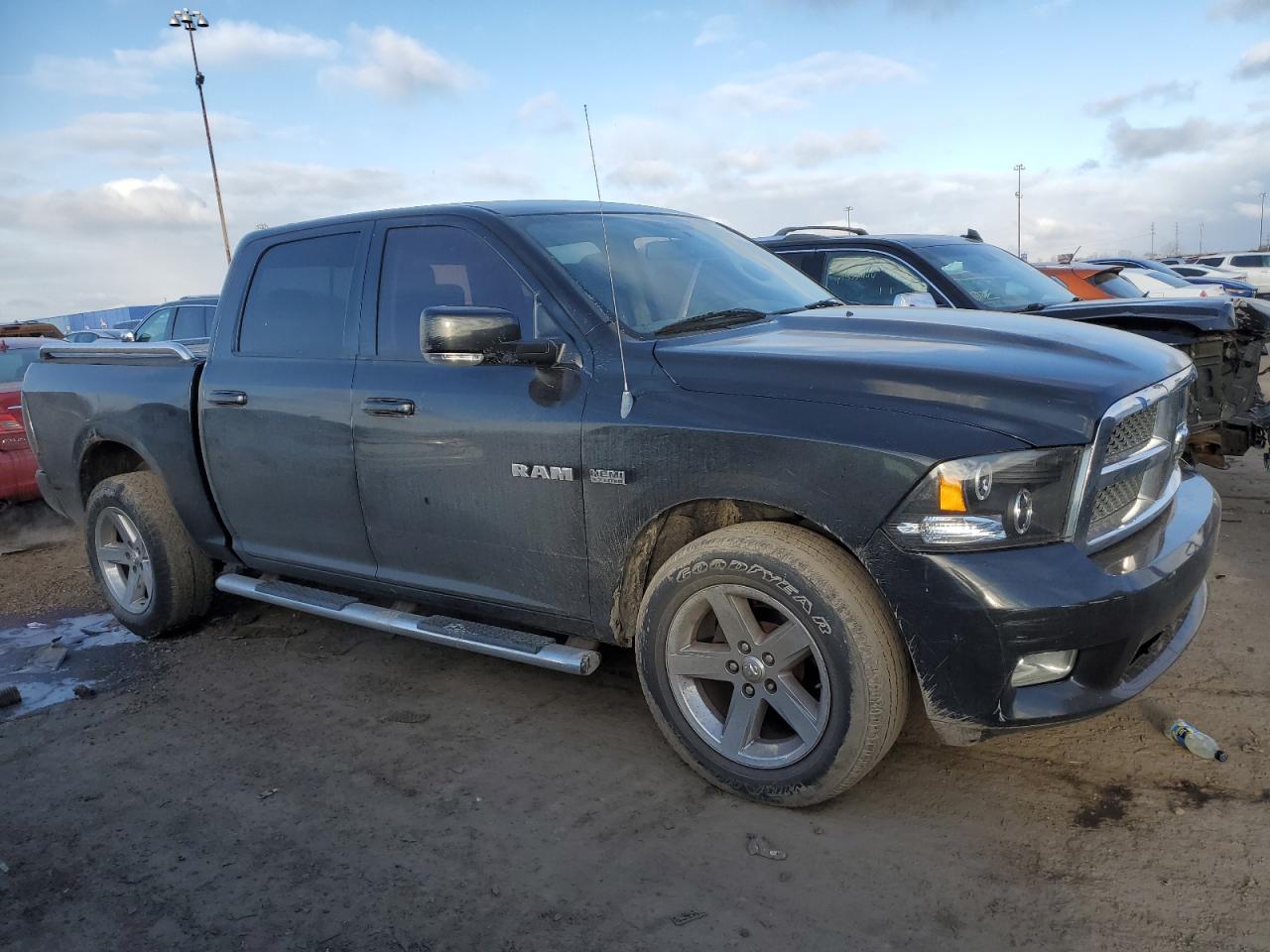 Photo 3 VIN: 1D7RV1CT8AS172650 - DODGE RAM 