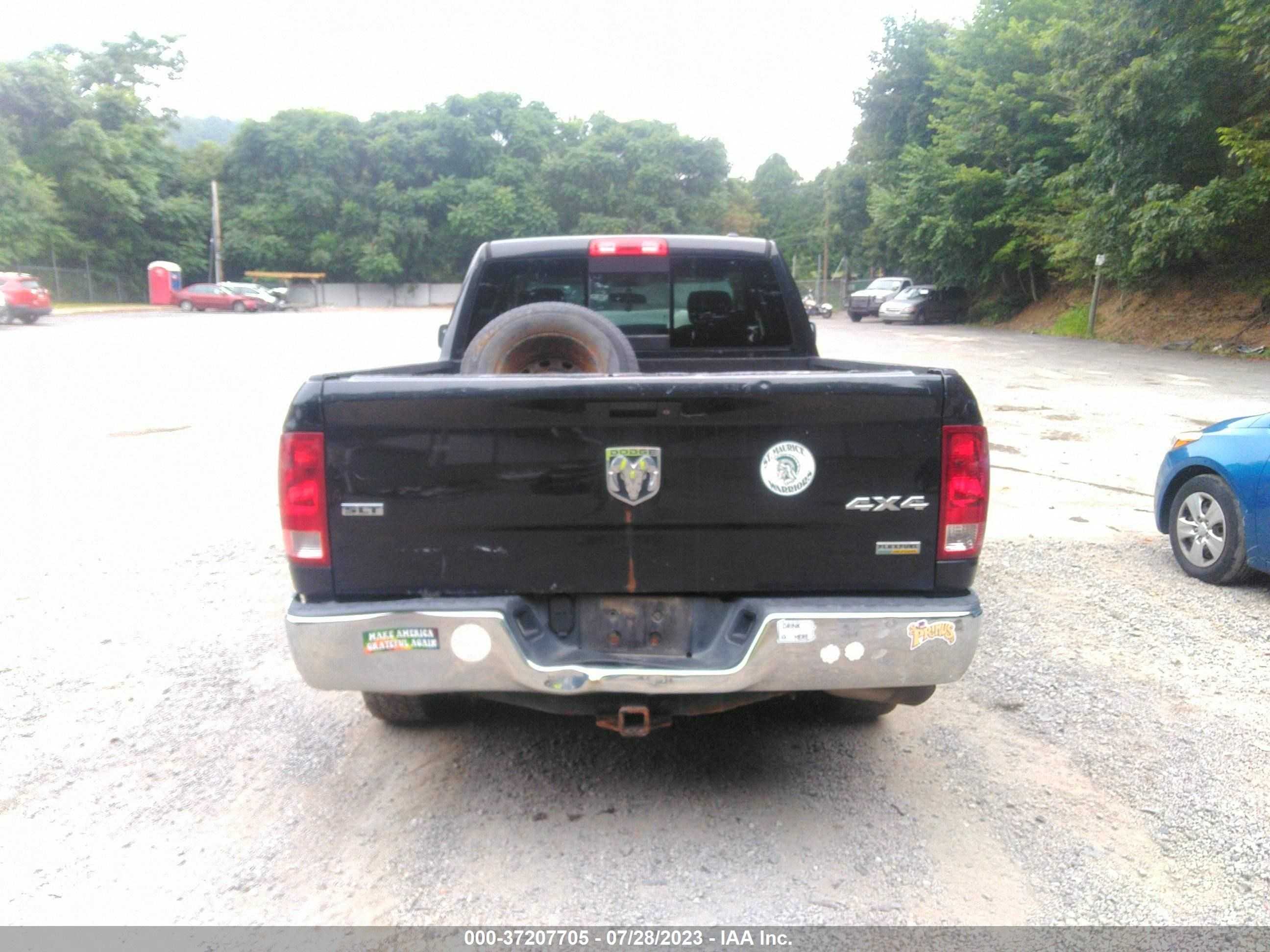 Photo 16 VIN: 1D7RV1GP9AS211100 - DODGE RAM 