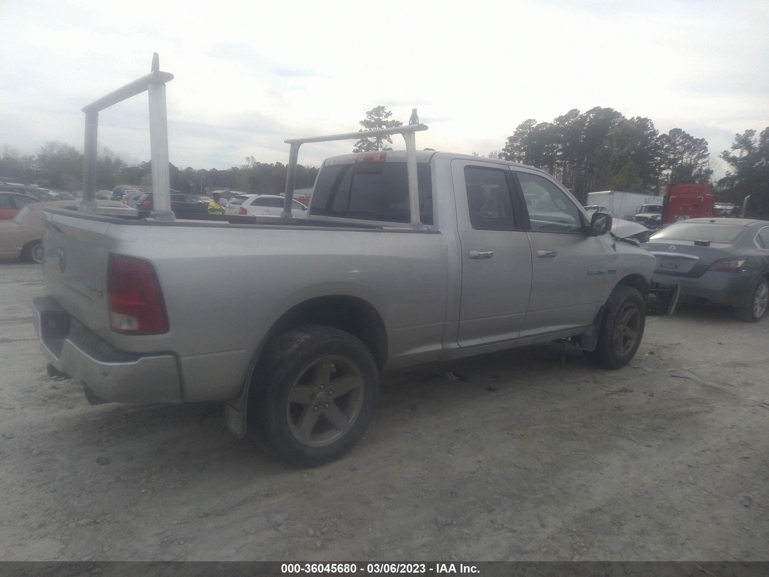 Photo 3 VIN: 1D7RV1GT2AS175666 - DODGE RAM 