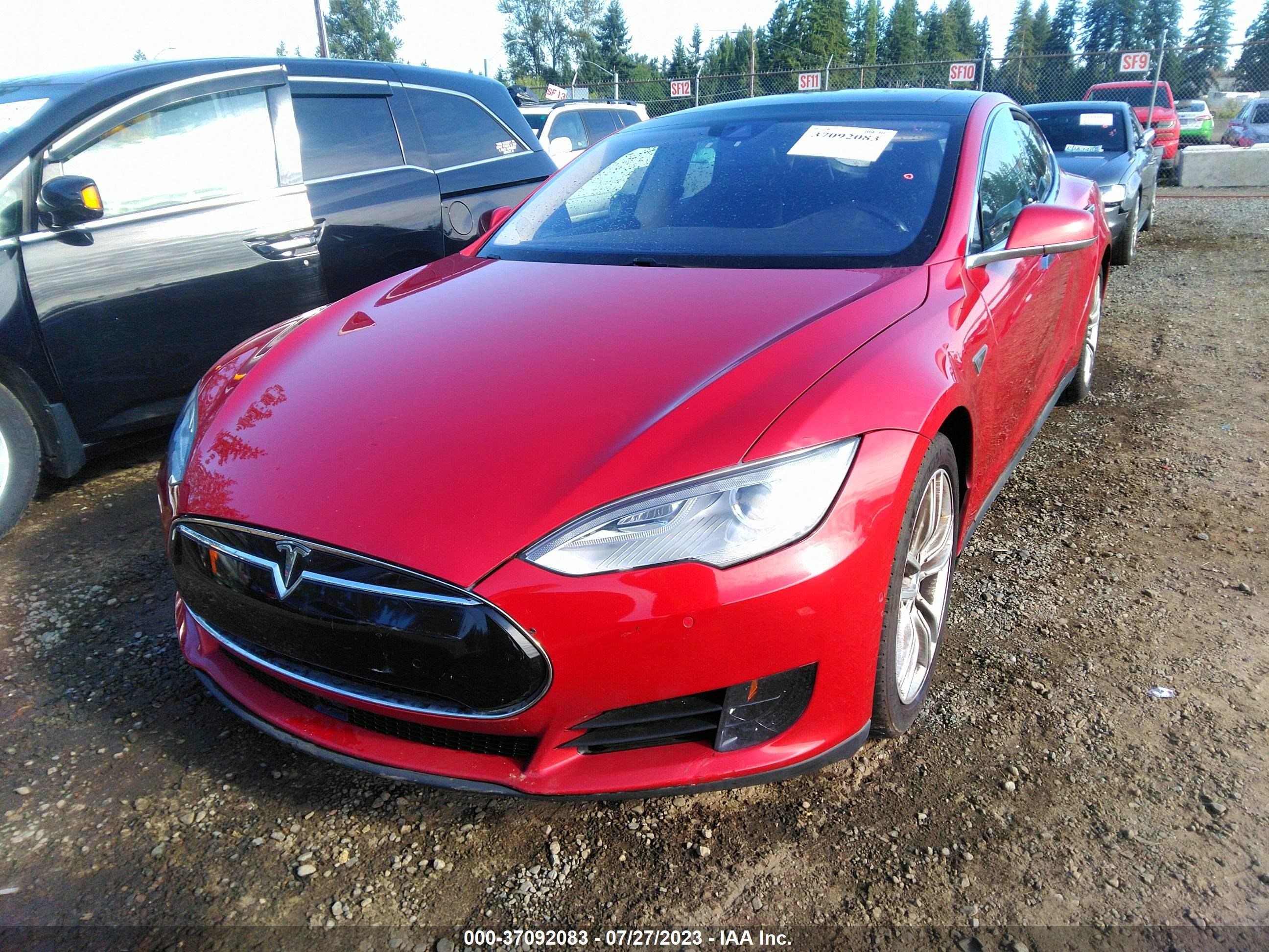 Photo 1 VIN: 1D7RV1GT8AS233974 - TESLA MODEL S 