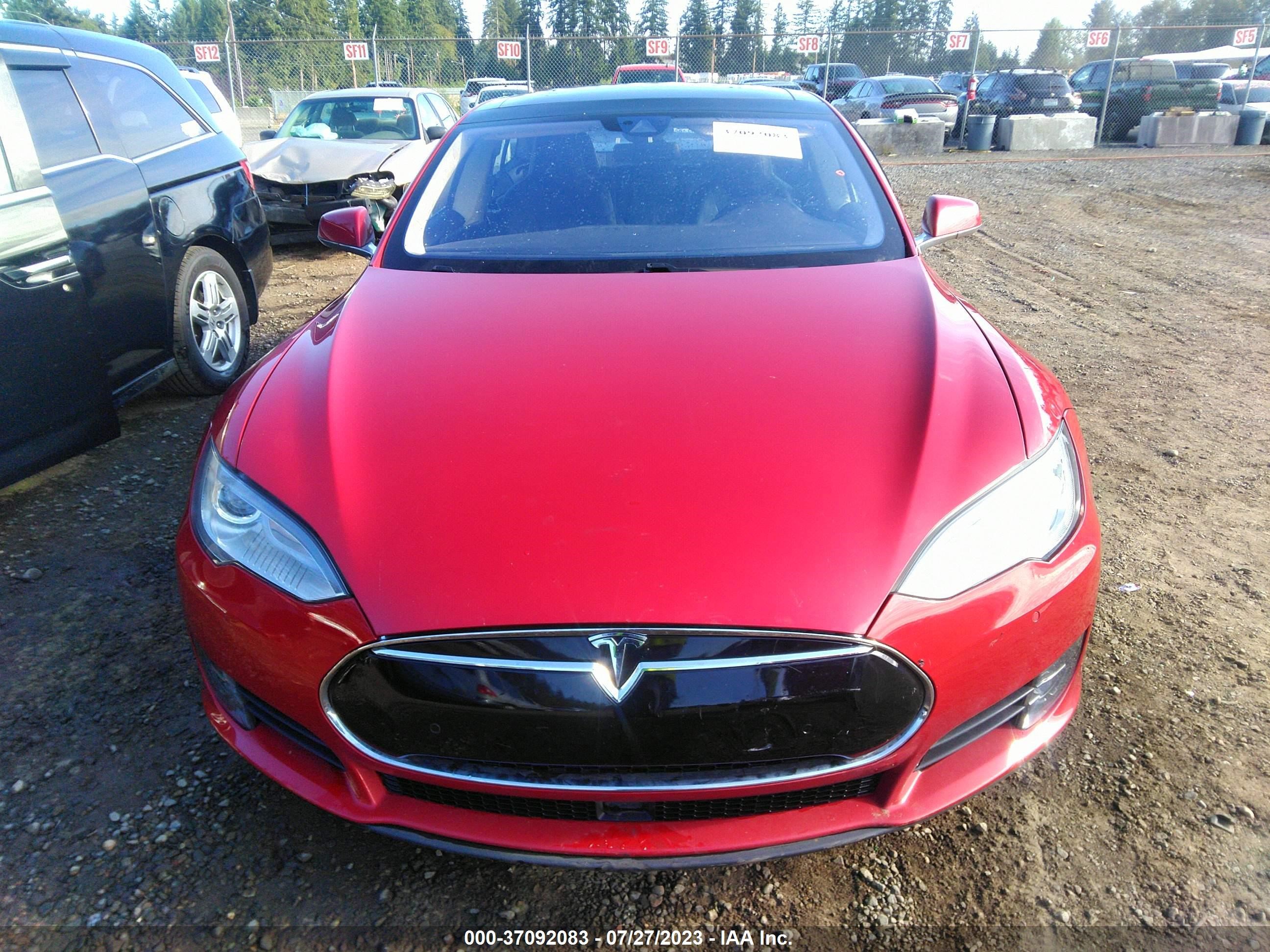 Photo 10 VIN: 1D7RV1GT8AS233974 - TESLA MODEL S 