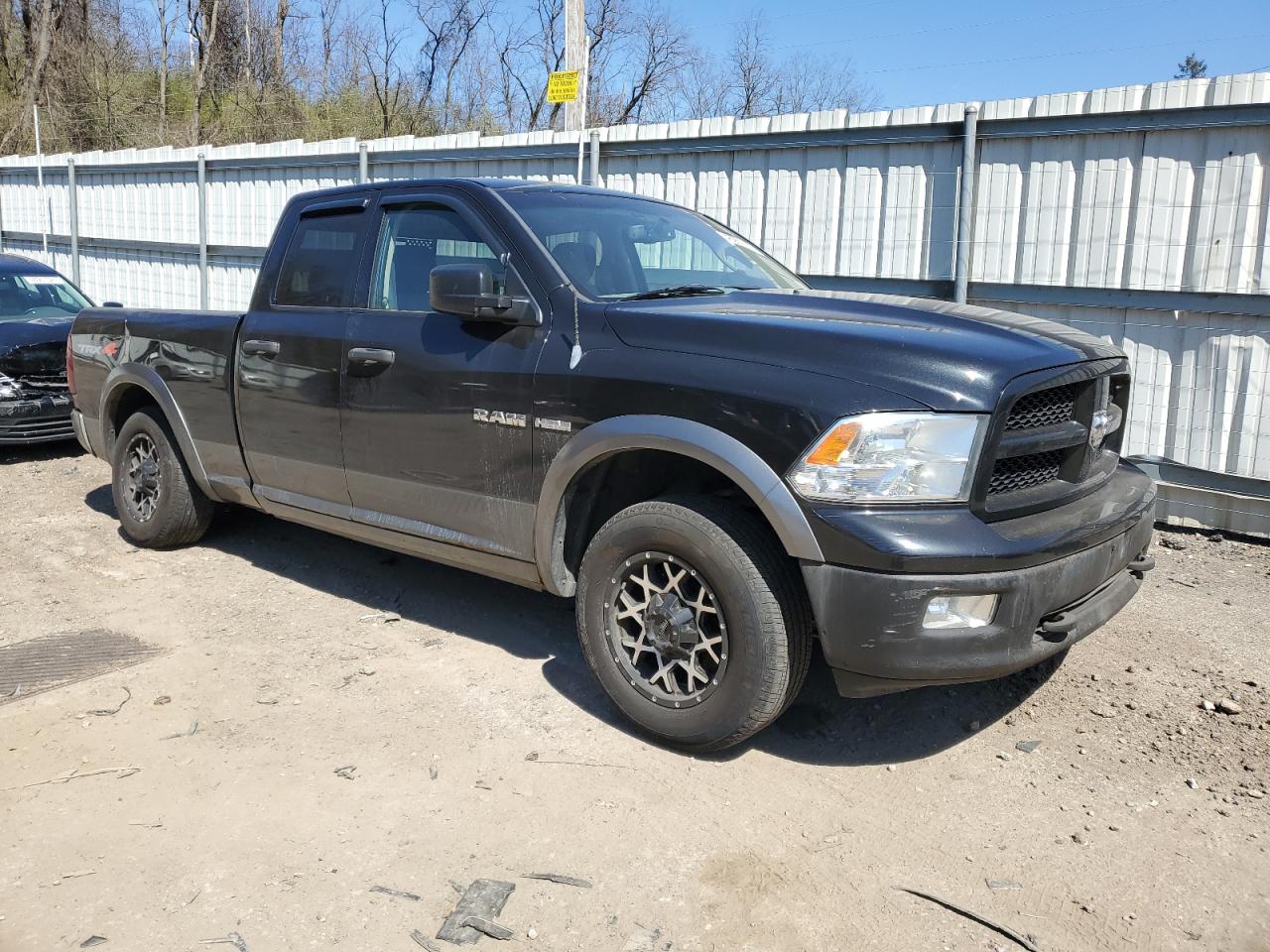 Photo 3 VIN: 1D7RV1GT9AS144110 - DODGE RAM 