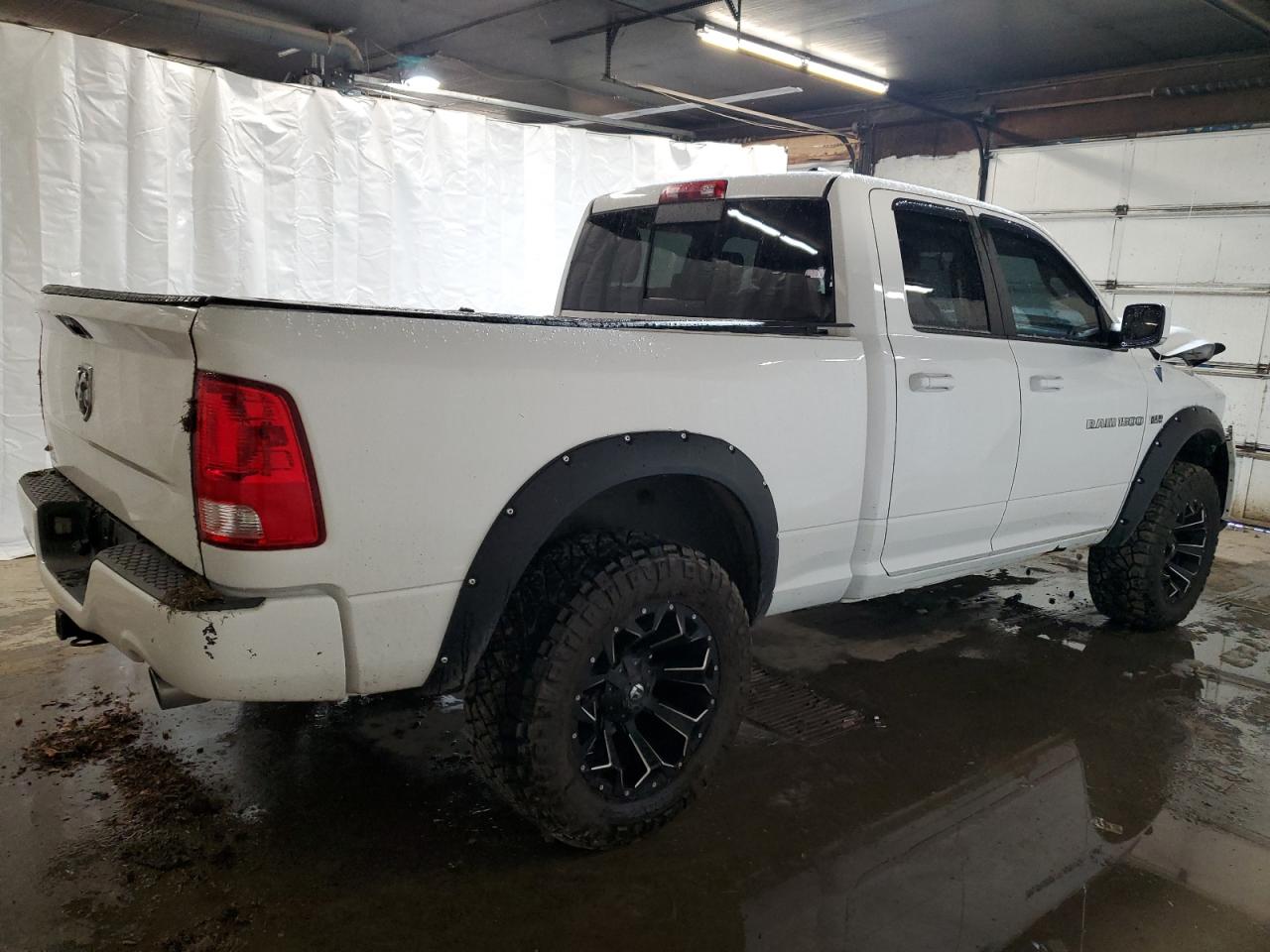 Photo 2 VIN: 1D7RV1GT9BS613942 - DODGE RAM 