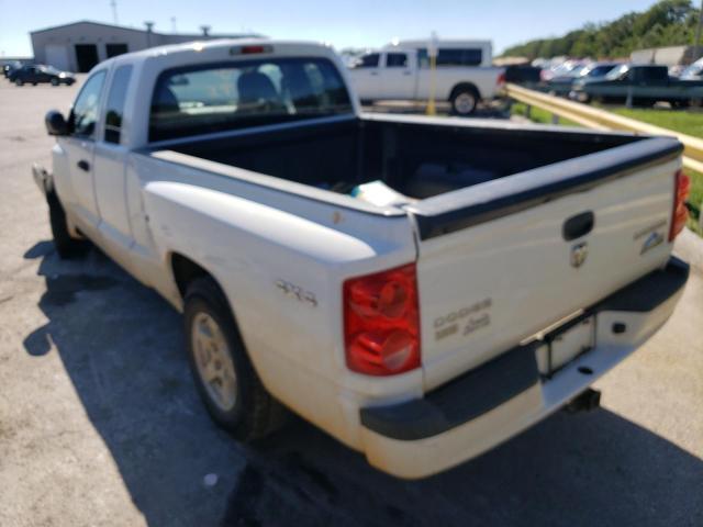 Photo 2 VIN: 1D7RW3BP7BS692000 - DODGE DAKOTA SLT 