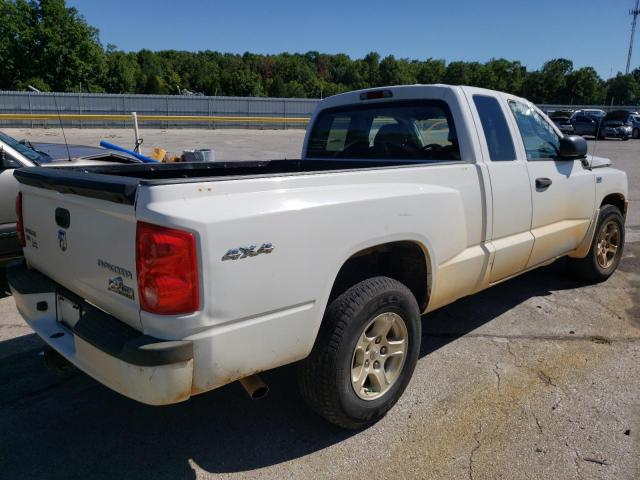 Photo 3 VIN: 1D7RW3BP7BS692000 - DODGE DAKOTA SLT 