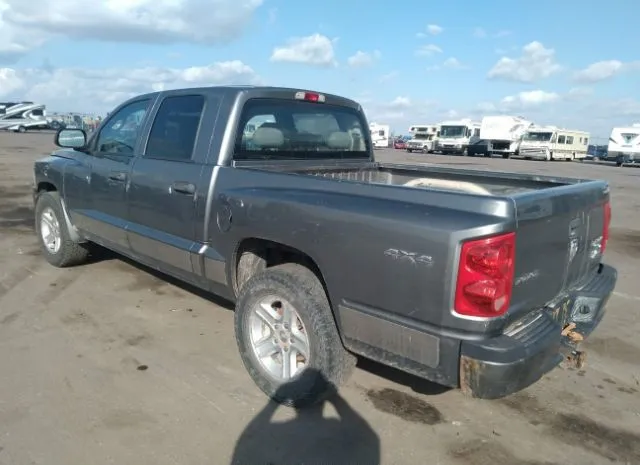 Photo 2 VIN: 1D7RW3GK1BS619864 - RAM DAKOTA 