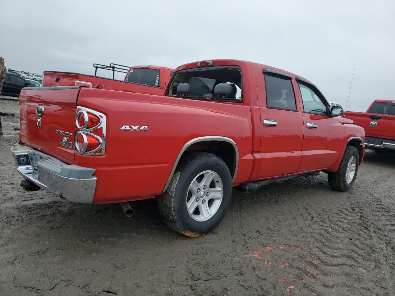 Photo 2 VIN: 1D7RW3GK3BS626590 - DODGE DAKOTA 