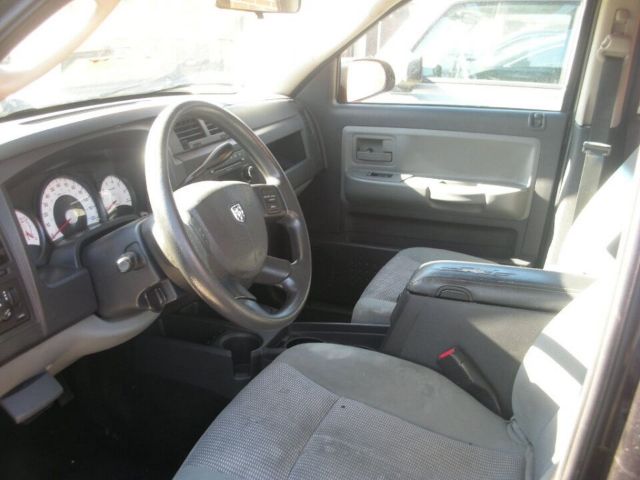 Photo 3 VIN: 1D7RW3GK5BS521212 - DODGE DAKOTA 