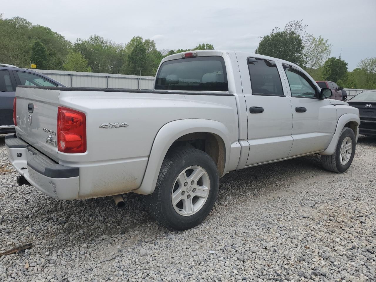 Photo 2 VIN: 1D7RW3GK8BS525786 - DODGE DAKOTA 