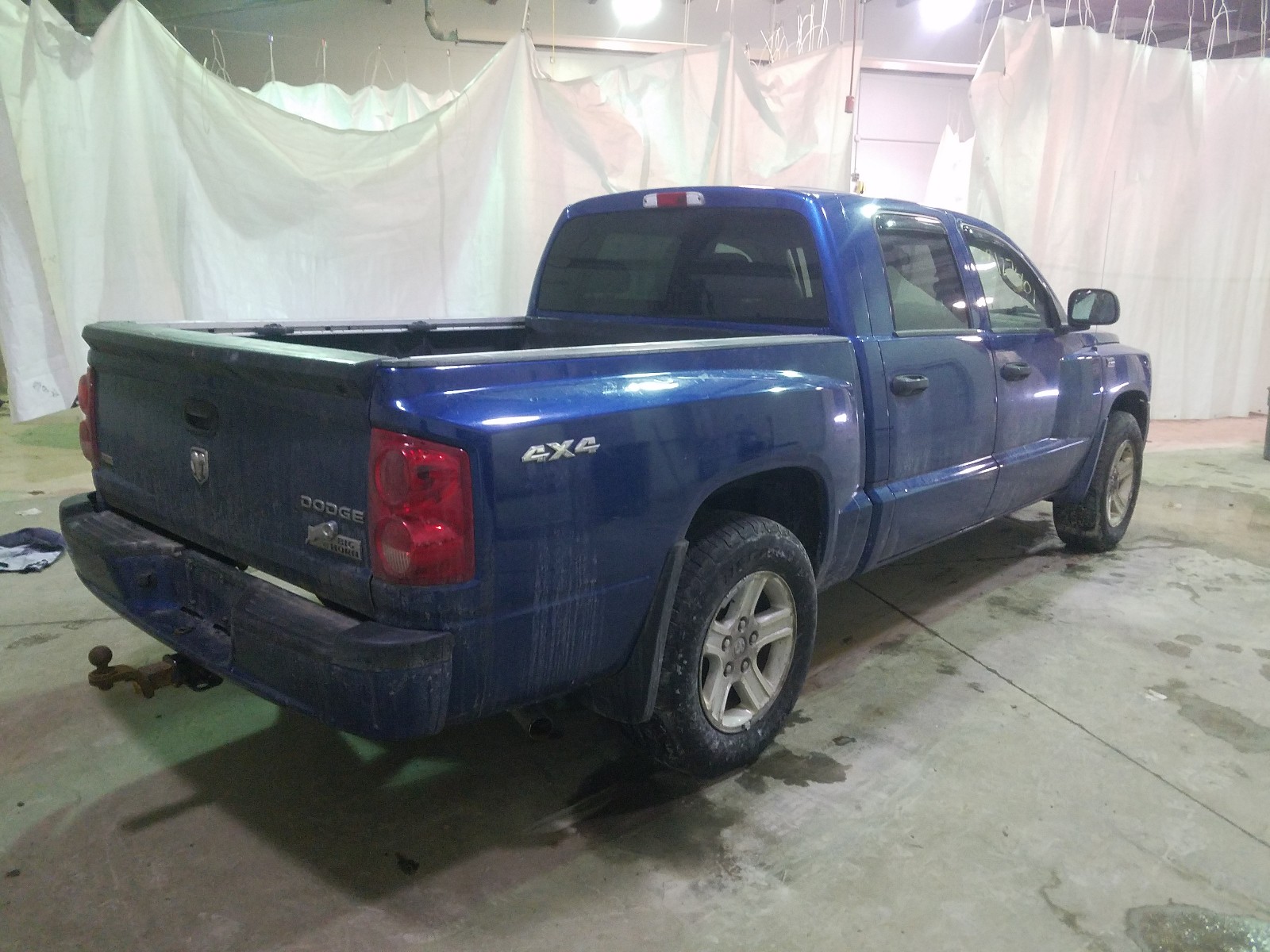 Photo 3 VIN: 1D7RW3GP3BS620008 - DODGE DAKOTA SLT 