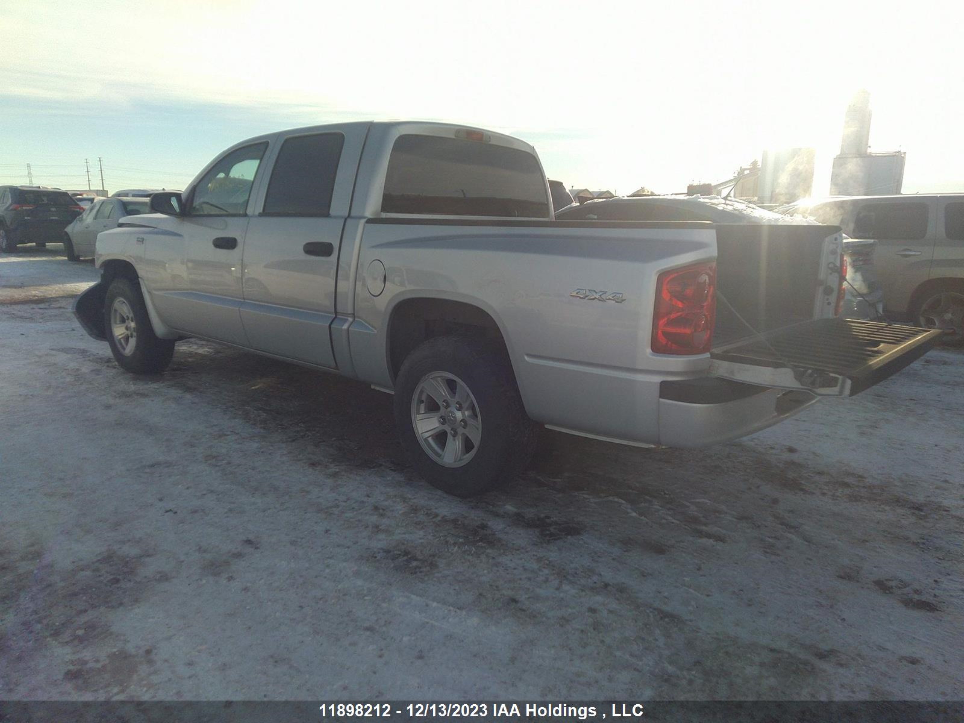 Photo 2 VIN: 1D7RW3GP5BS623394 - DODGE DAKOTA 