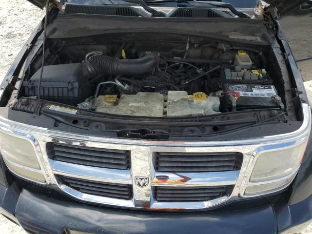 Photo 11 VIN: 1D8GT28K28W189011 - DODGE NITRO SXT 