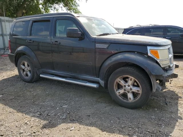 Photo 3 VIN: 1D8GT28KX8W141546 - DODGE NITRO SXT 