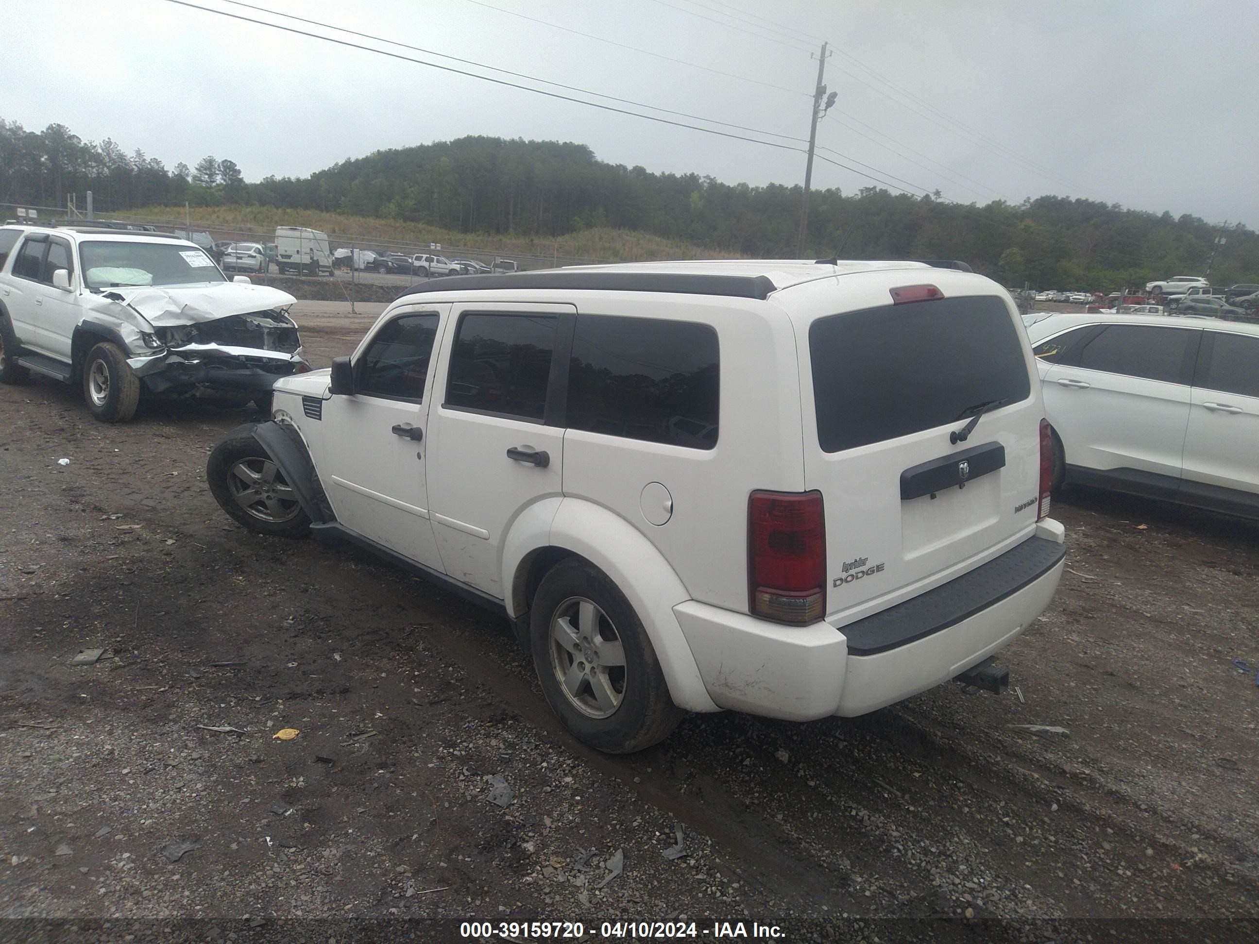 Photo 2 VIN: 1D8GT28KX9W527434 - DODGE NITRO 