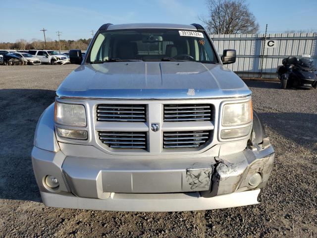 Photo 4 VIN: 1D8GT58618W114725 - DODGE NITRO 