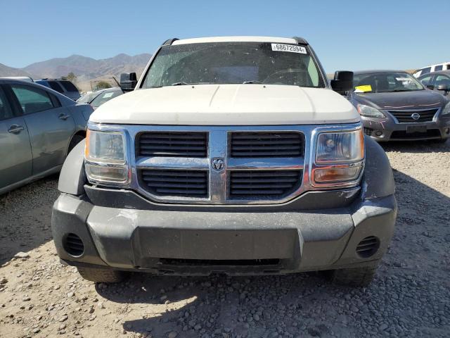 Photo 4 VIN: 1D8GU28K08W181681 - DODGE NITRO SXT 