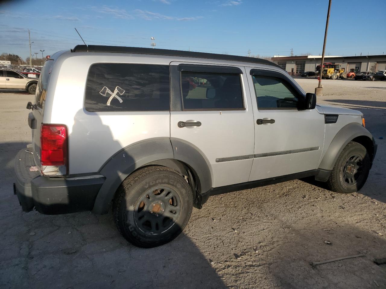 Photo 2 VIN: 1D8GU28K17W583997 - DODGE NITRO 