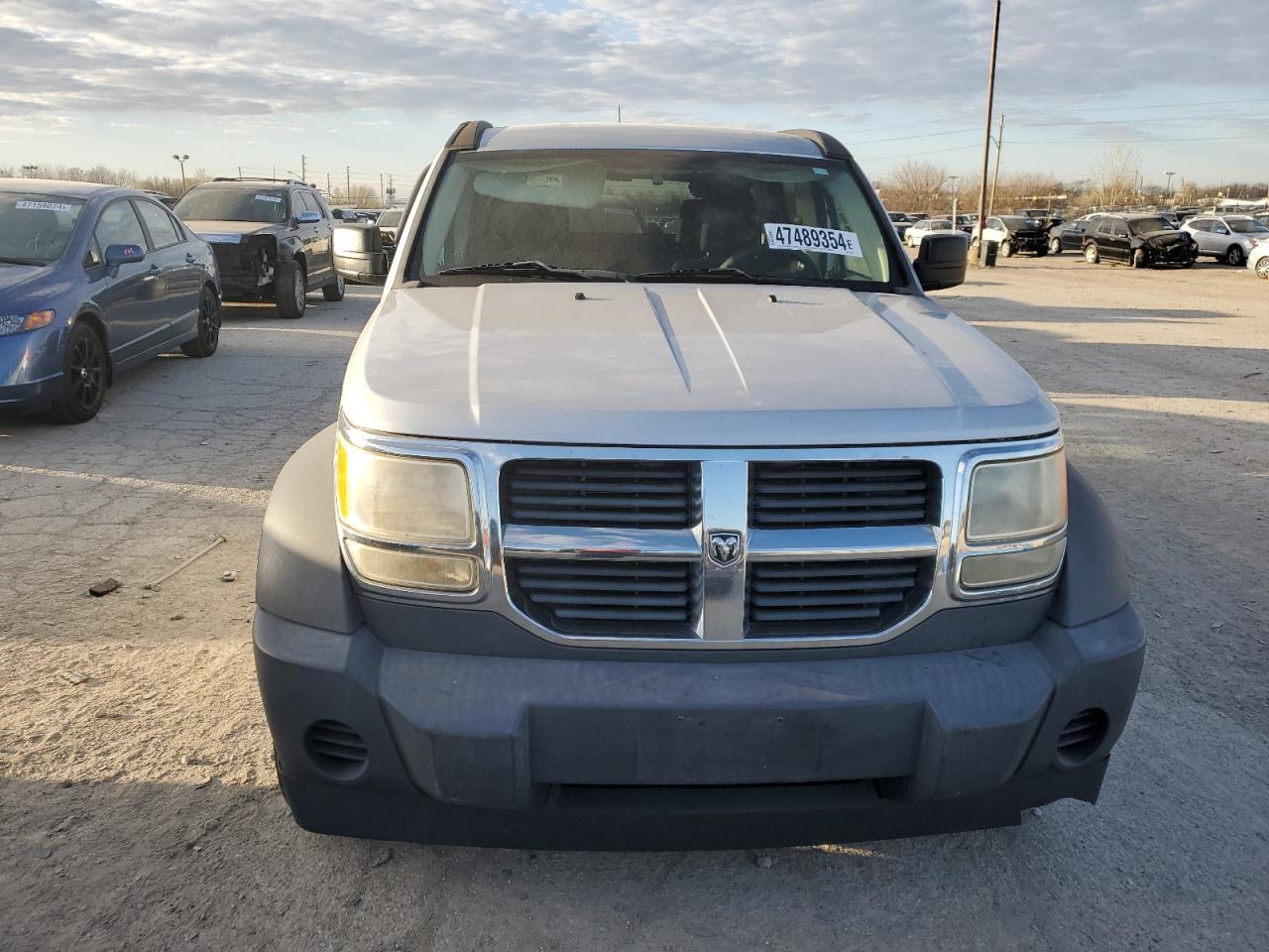 Photo 4 VIN: 1D8GU28K17W583997 - DODGE NITRO 