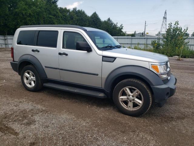 Photo 3 VIN: 1D8GU28K17W627397 - DODGE NITRO 