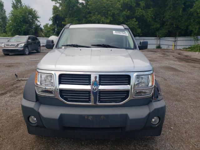 Photo 4 VIN: 1D8GU28K17W627397 - DODGE NITRO 