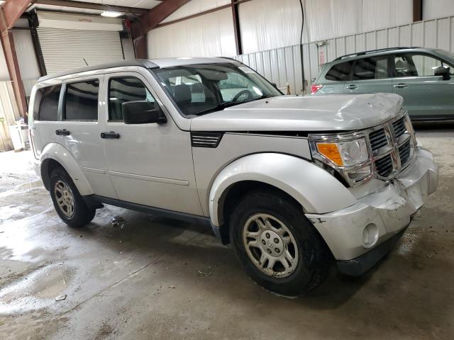 Photo 3 VIN: 1D8GU28K29W549909 - DODGE NITRO 