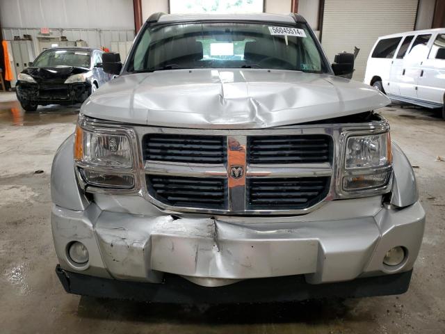 Photo 4 VIN: 1D8GU28K29W549909 - DODGE NITRO 