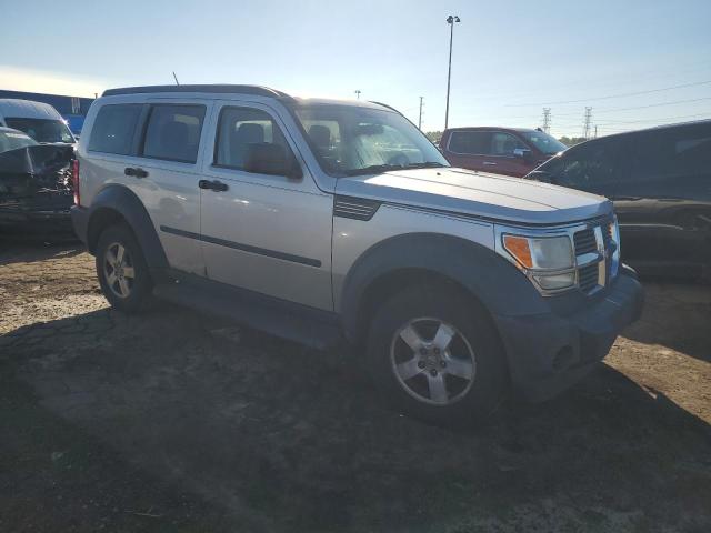 Photo 3 VIN: 1D8GU28K47W609623 - DODGE NITRO SXT 