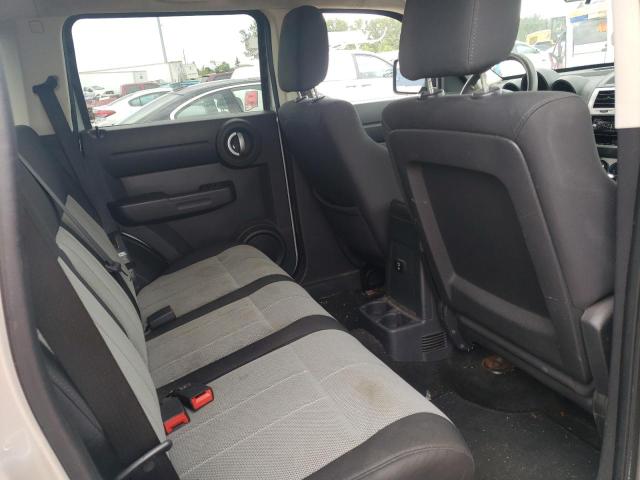 Photo 10 VIN: 1D8GU28K47W727882 - DODGE NITRO 