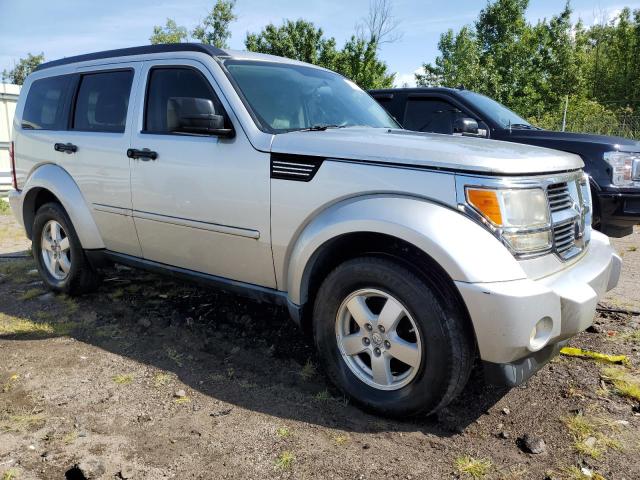 Photo 3 VIN: 1D8GU28K78W128380 - DODGE NITRO SXT 