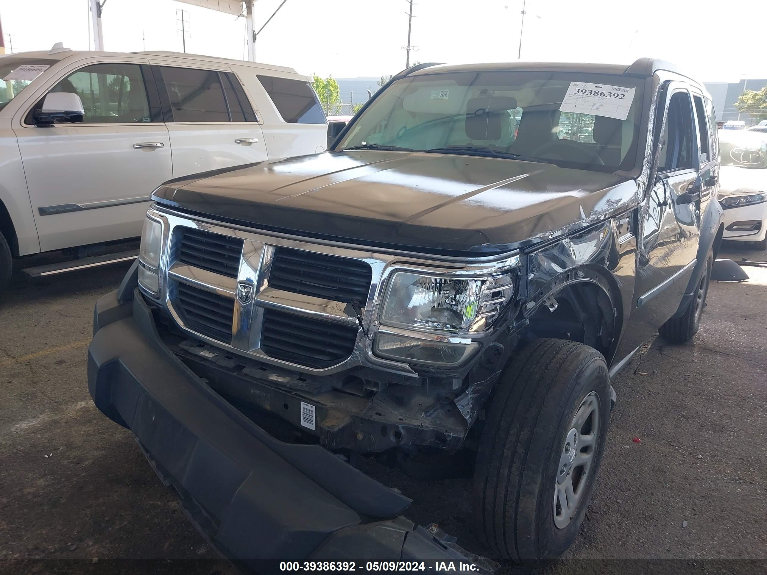 Photo 5 VIN: 1D8GU28K78W285276 - DODGE NITRO 