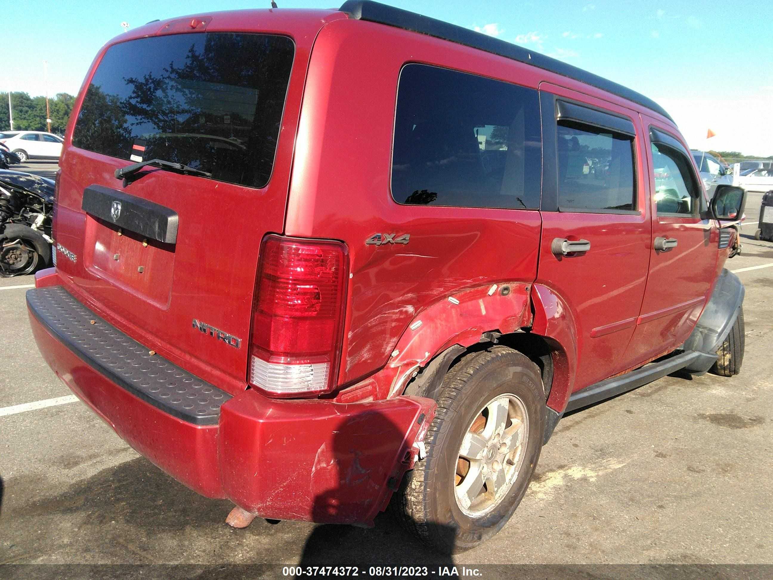 Photo 3 VIN: 1D8GU28K79W542969 - DODGE NITRO 