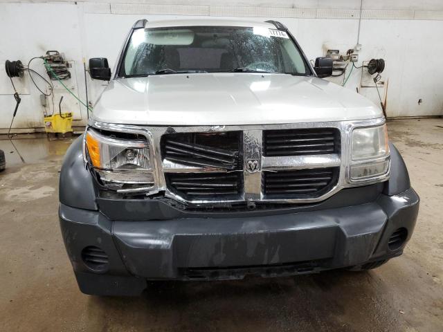 Photo 4 VIN: 1D8GU28K88W287859 - DODGE NITRO 