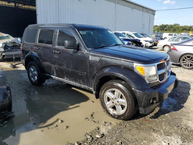 Photo 3 VIN: 1D8GU28K98W273033 - DODGE NITRO SXT 