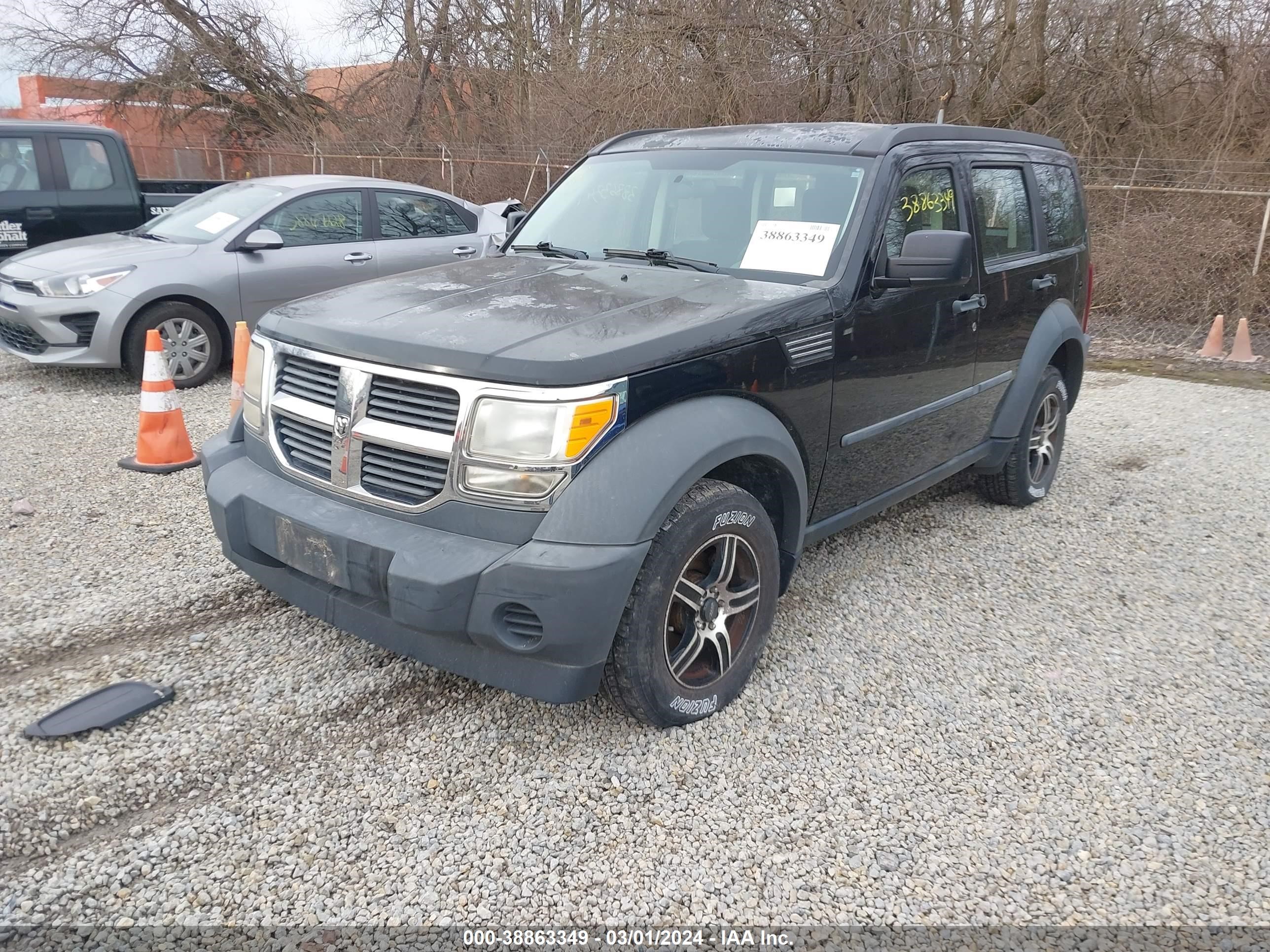 Photo 1 VIN: 1D8GU28KX7W563506 - DODGE NITRO 