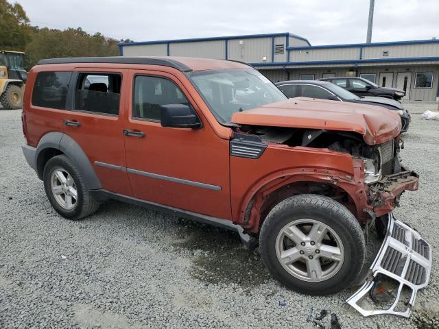 Photo 3 VIN: 1D8GU28KX7W569127 - DODGE NITRO SXT 