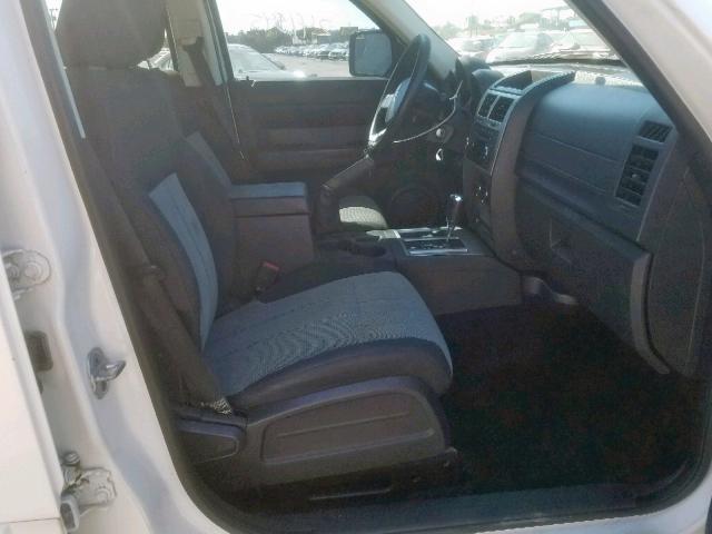 Photo 4 VIN: 1D8GU28KX9W522019 - DODGE NITRO SE 