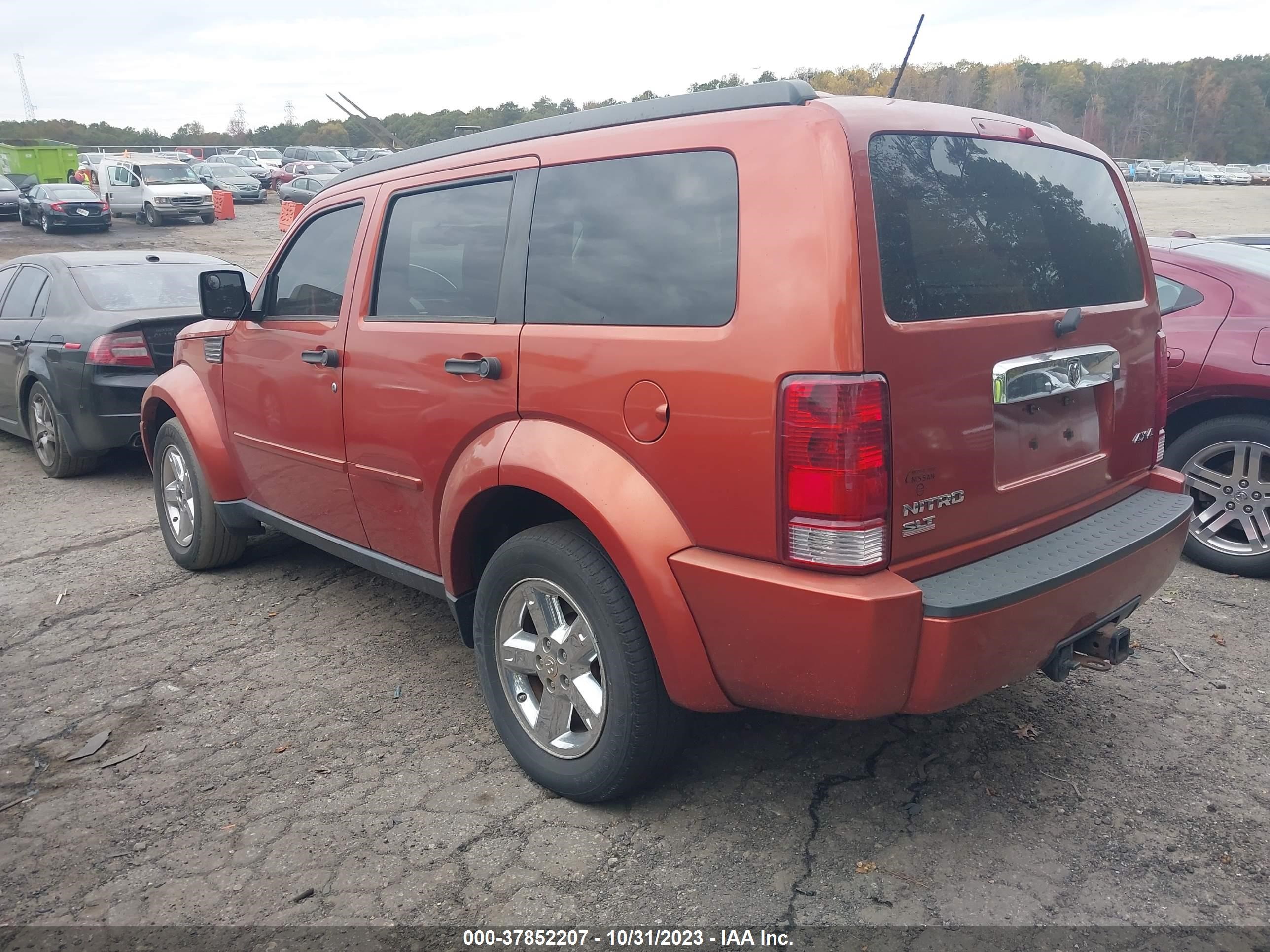 Photo 2 VIN: 1D8GU58K47W678362 - DODGE NITRO 