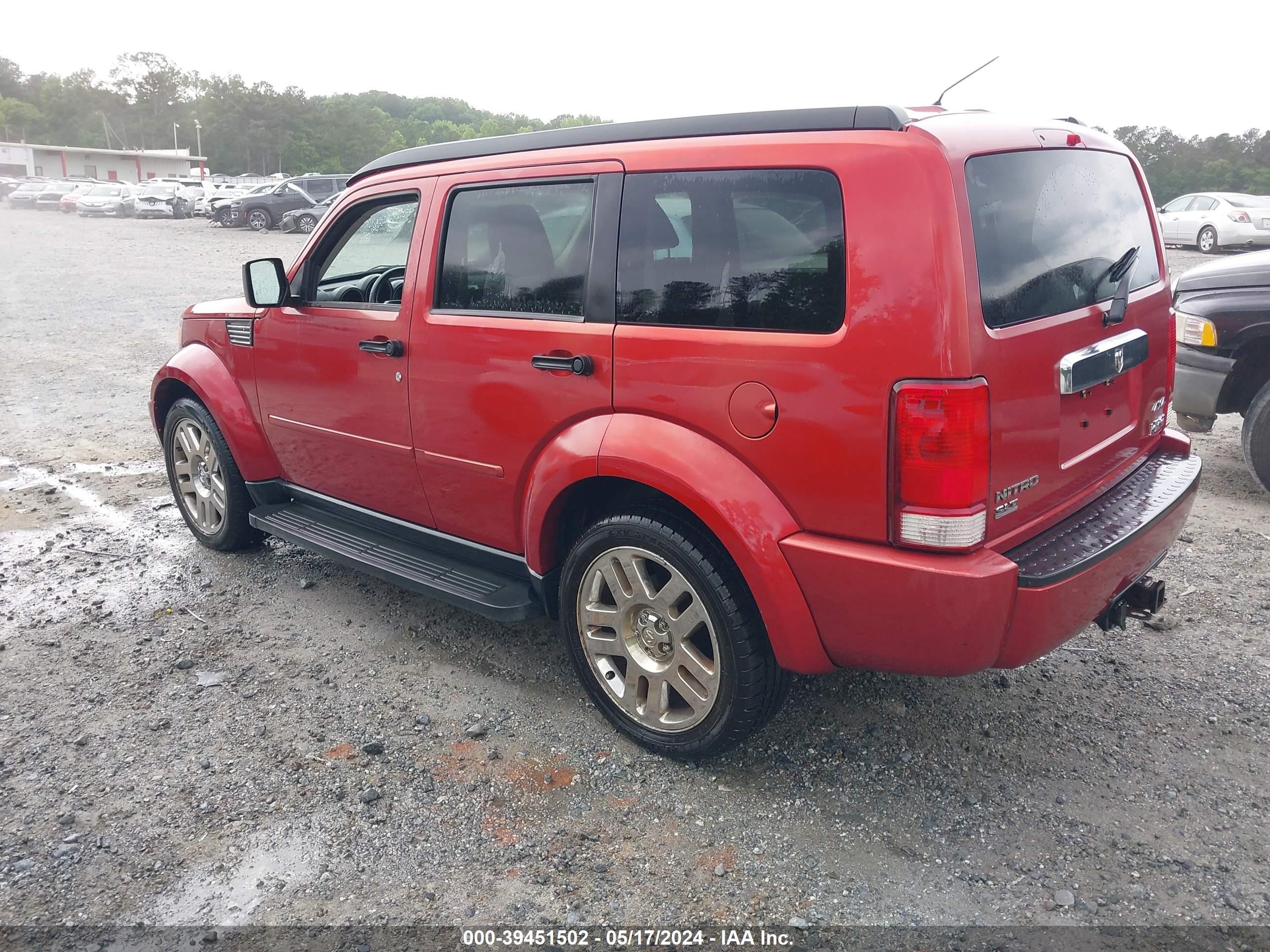 Photo 2 VIN: 1D8GU58K57W656726 - DODGE NITRO 