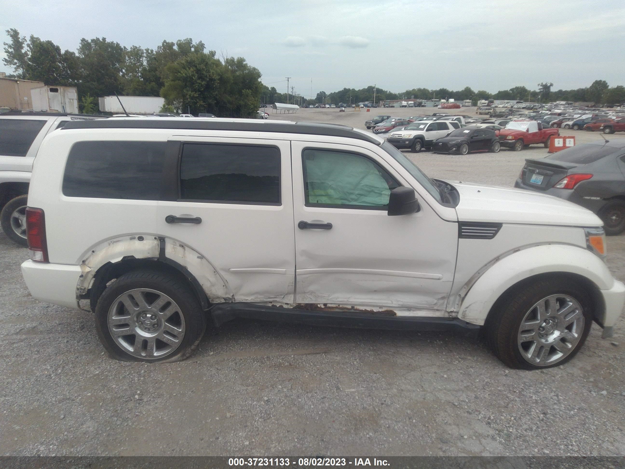 Photo 5 VIN: 1D8GU58K77W669557 - DODGE NITRO 