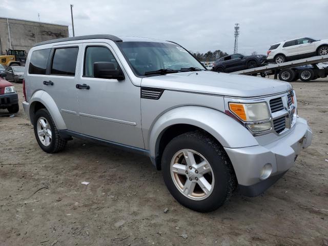 Photo 3 VIN: 1D8GU58K87W527606 - DODGE NITRO 